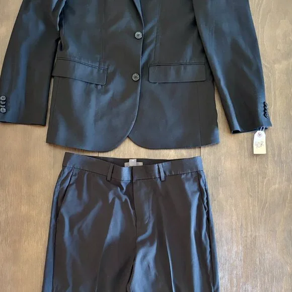 Men’s H&M Black Slim Fit Suit Jacket & Pants Set 40R / 33x26 - Picture 3 of 11